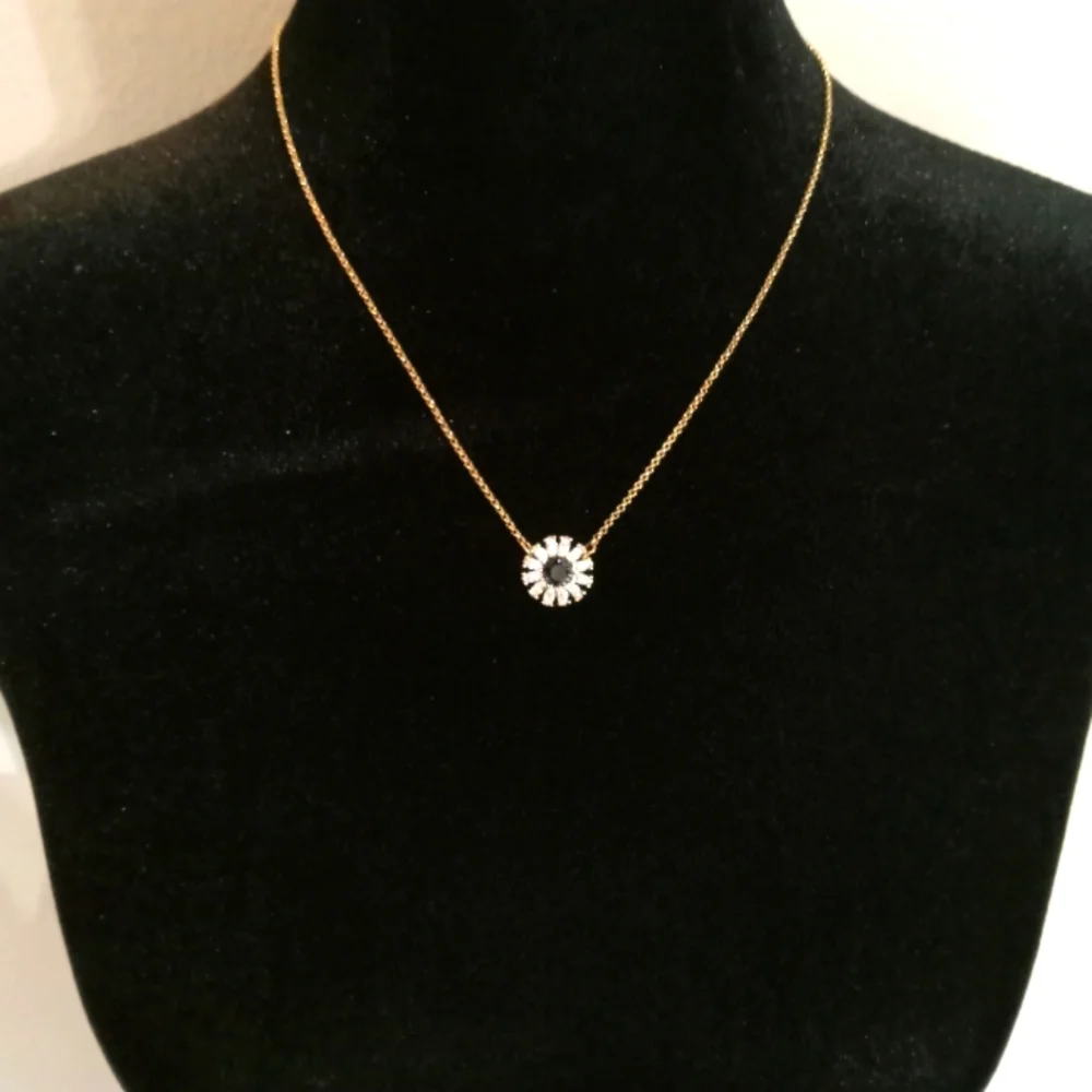 Kate Spade New York Black & White Crystal Gold Tone Pendant Necklace - Picture 1 of 9